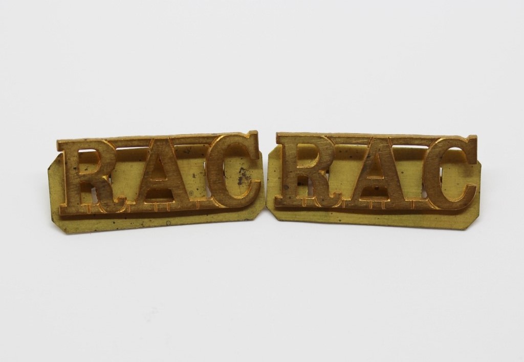 Pair of Royal Armoured Corps (R.A.C.) Officer's Shoulder Titles