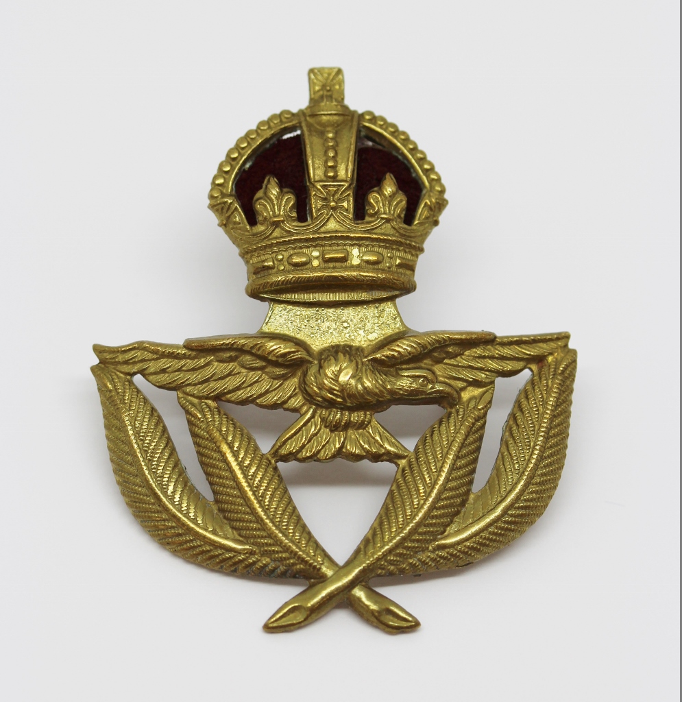 Royal Air Force (R.A.F.) Warrant Officer's Cap Badge - King's Crown