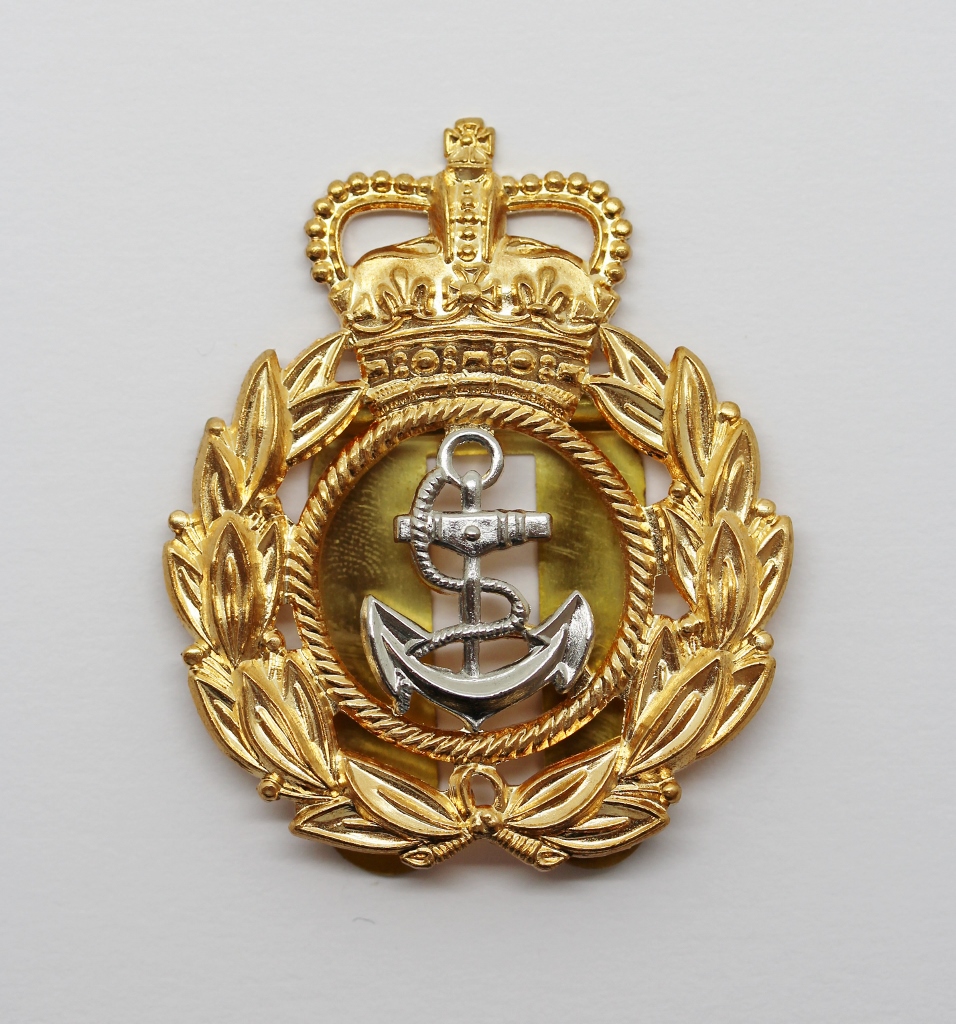 Royal Navy Chief Petty Officer's Cap Badge - Queen's Crown