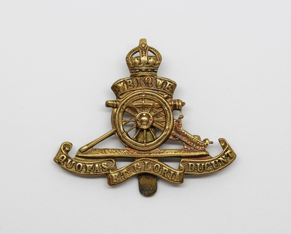 Royal Artillery Beret Badge - King's Crown