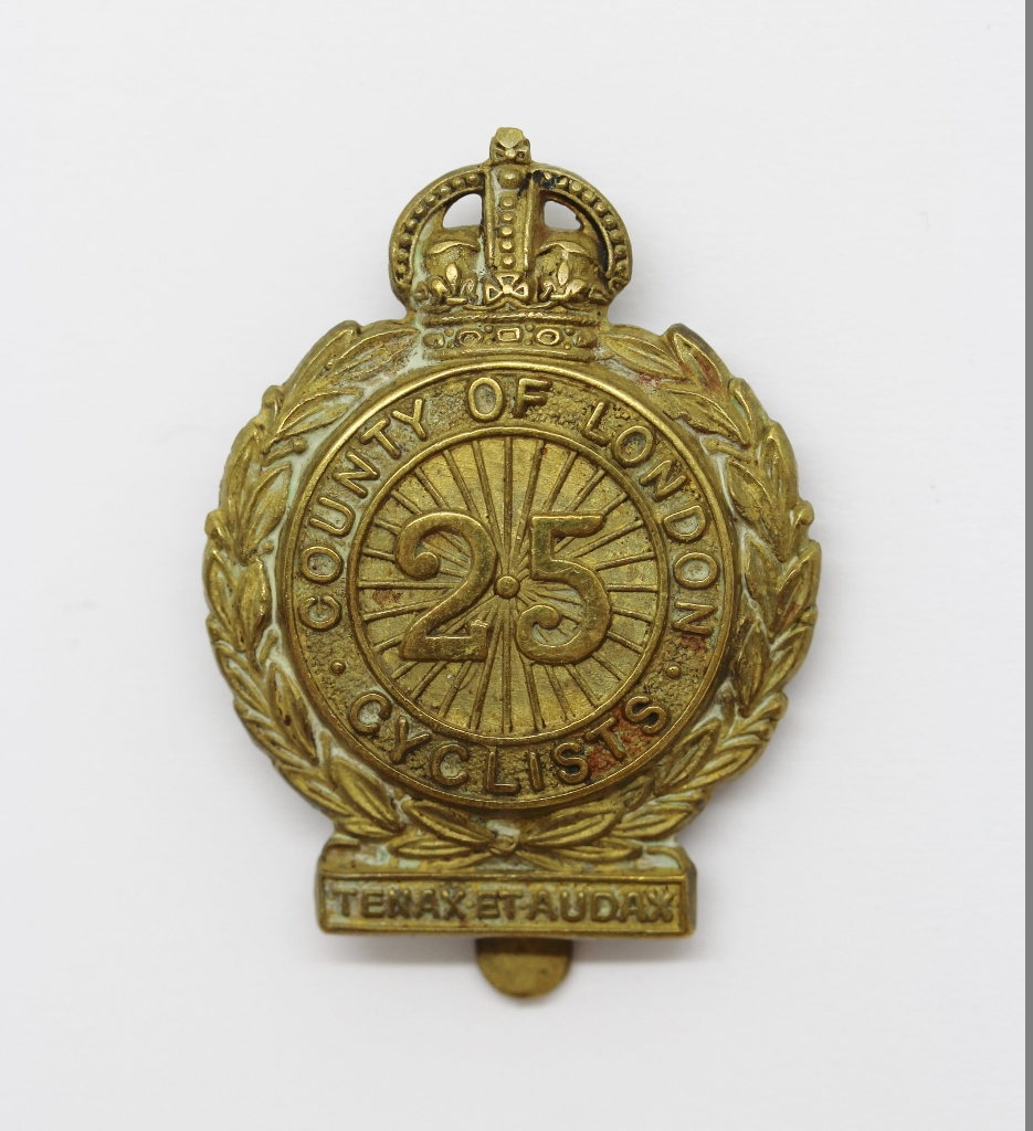 25th County of London (Cyclist) Bn. London Regiment Cap Badge - King's Crown