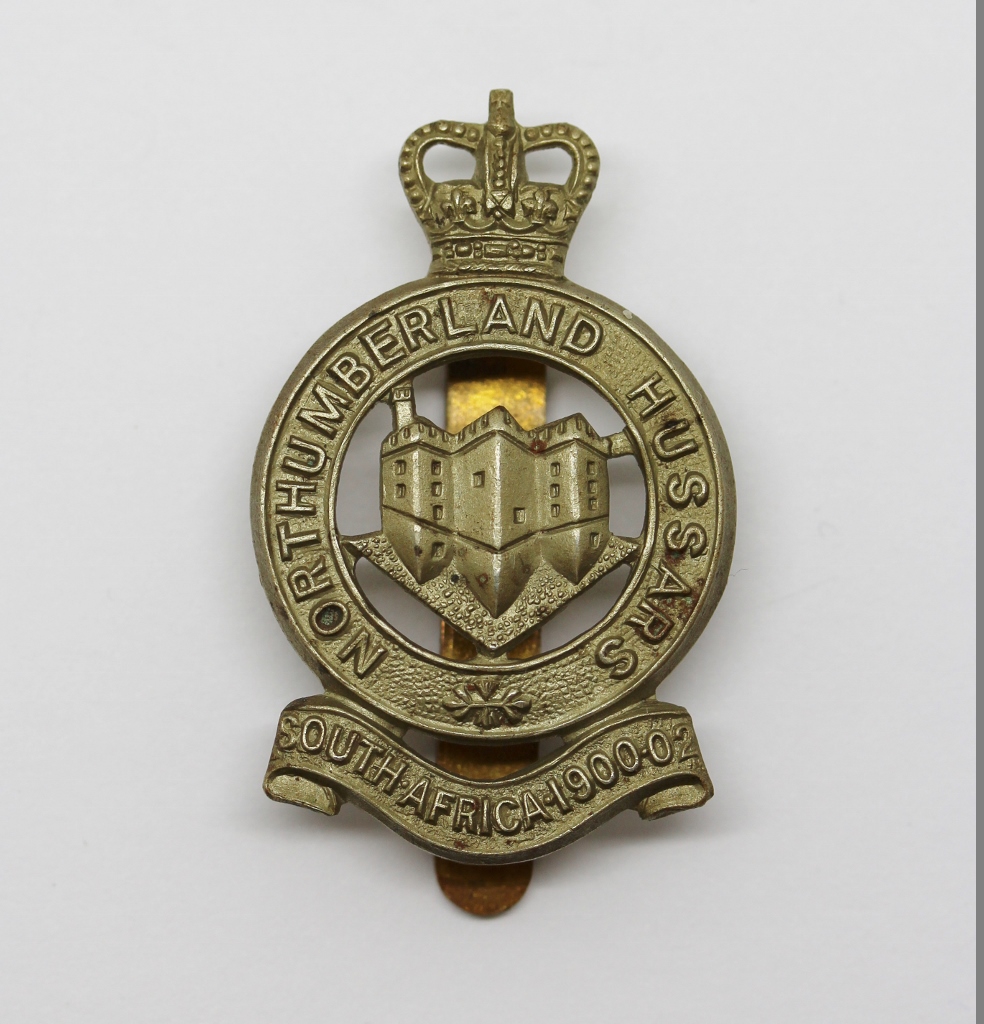 Northumberland Hussars Cap Badge - Queen's Crown