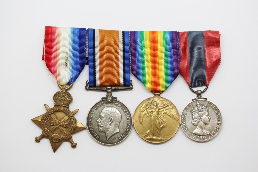 WW1 1914-15 Star Trio and ERII Imperial Service Medal Group - Gnr. G. Duffill, Royal Field Artillery