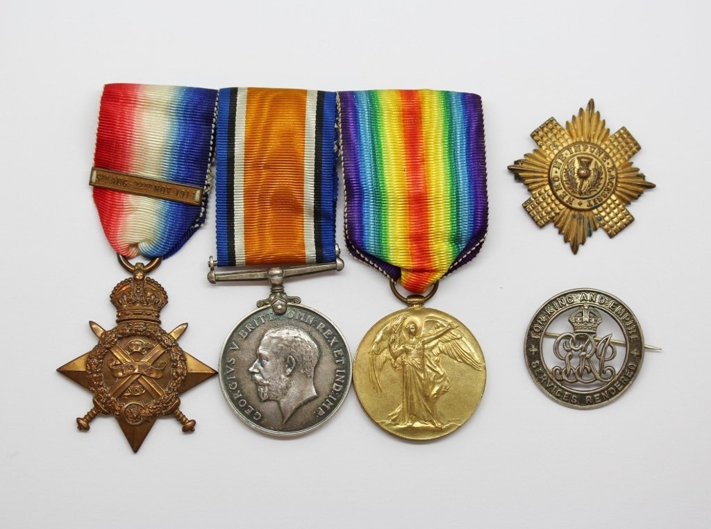 WW1 1914 Mons Star & Bar Medal Trio and Silver War Badge - Pte. G.E.S. Rogers, Scots Guards - Wounded