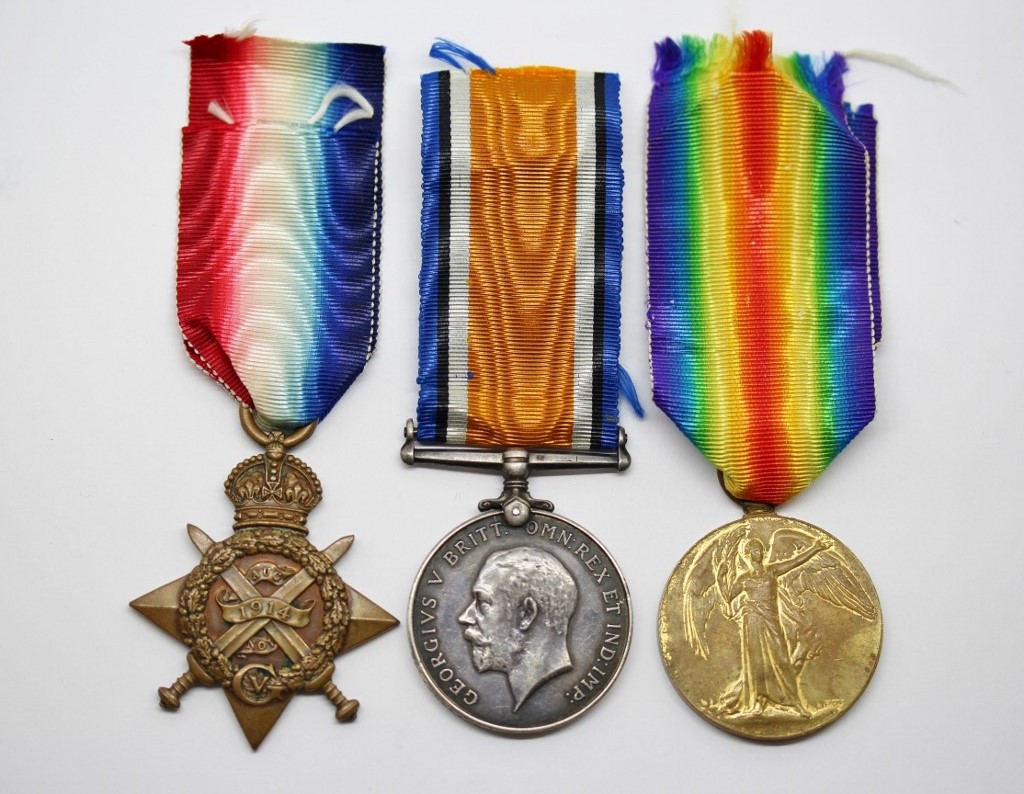 WW1 1914 Mons Star Medal Trio - J. Bacon, Sto. Cl.1., Nelson Battalion, Royal Naval Division - Wounded at Gallipoli