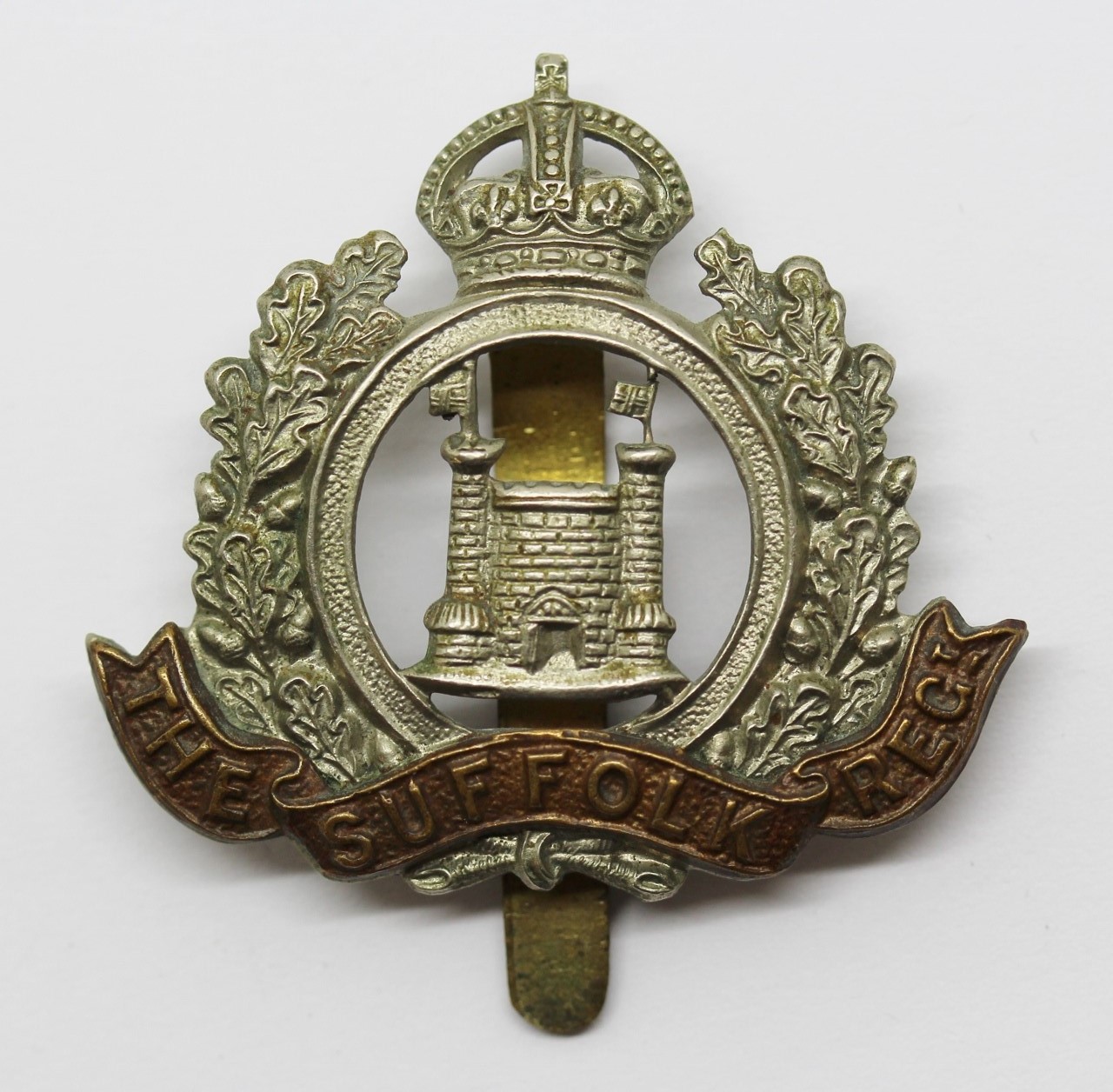 4th Battalion, Sufolk Regiment Cap Badge - King's Crown