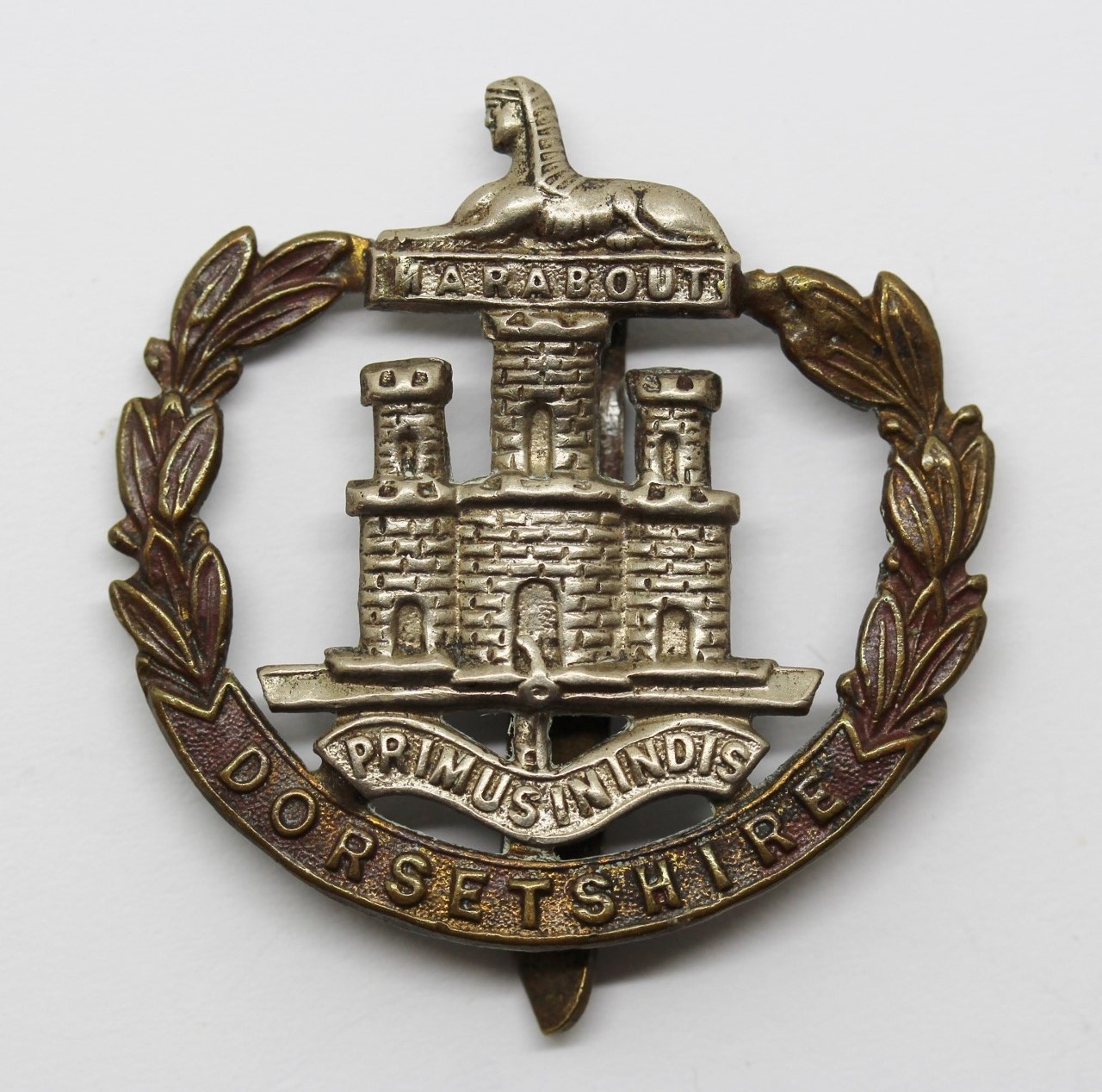 Dorsetshire Regiment (Wide Wreath) Cap Badge