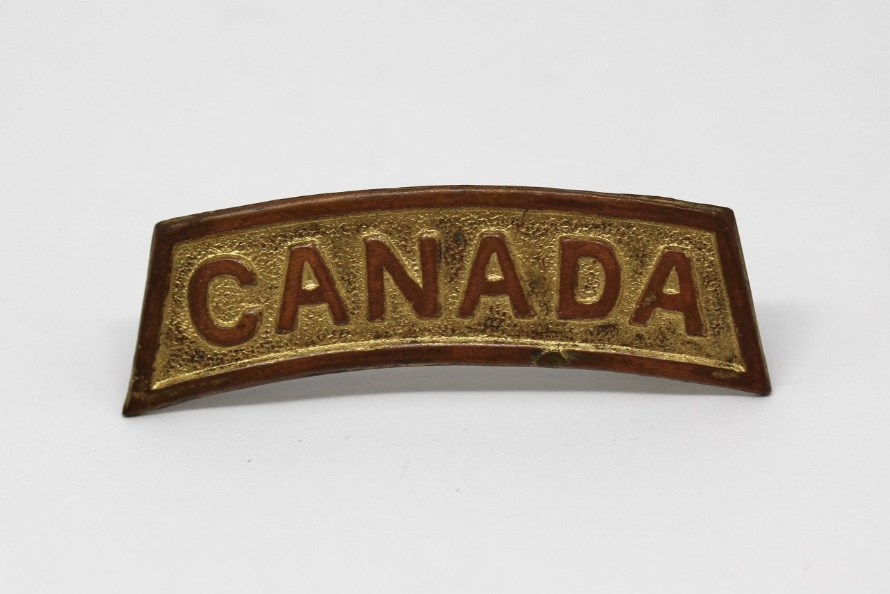 WW1 Canada Shoulder Title (Dated 1916)