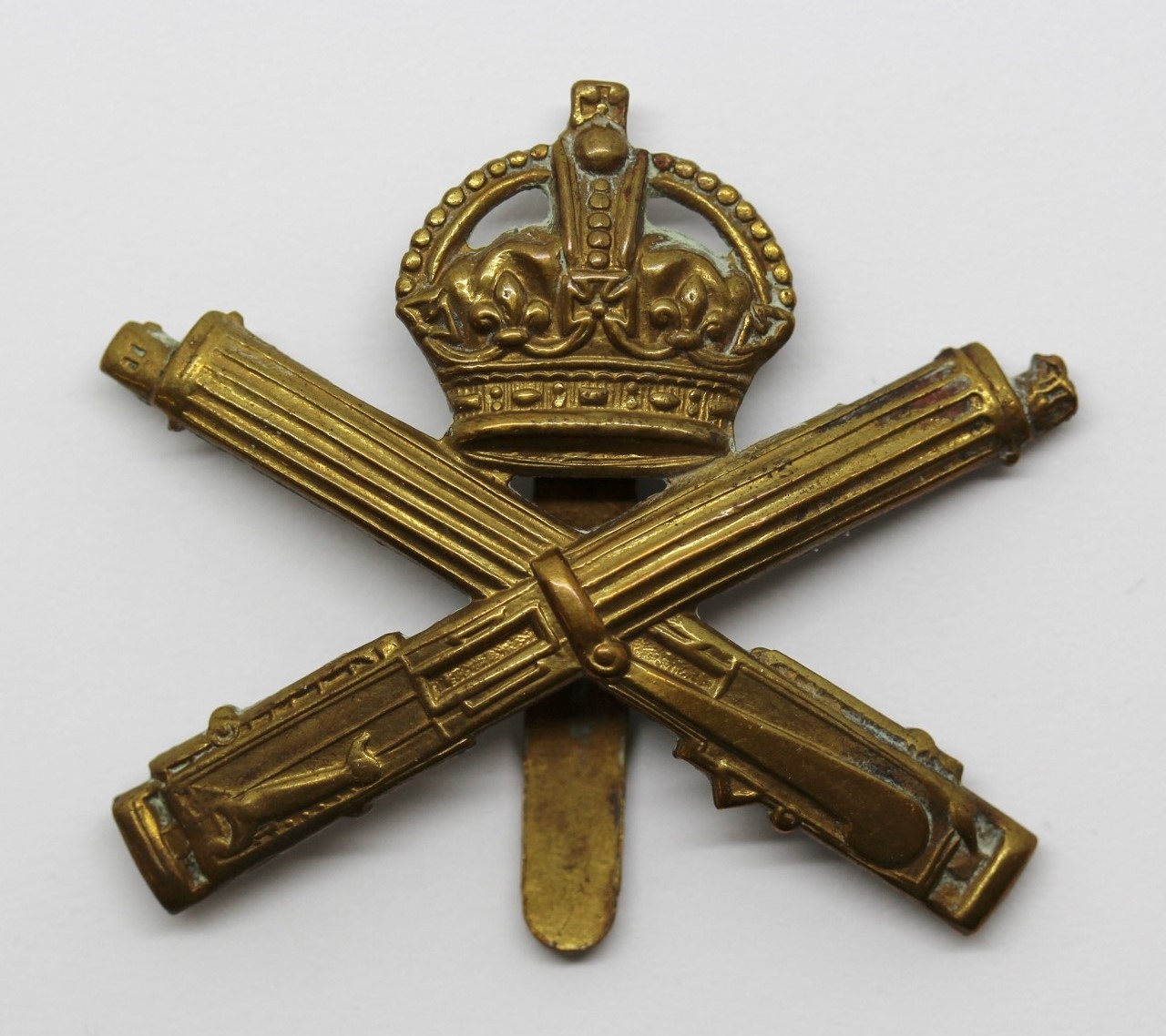 Machine Gun Corps (M.G.C.) Cap Badge