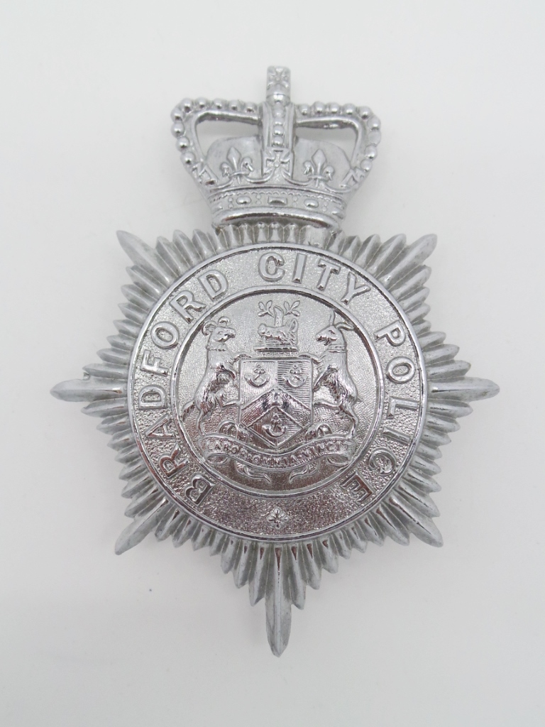 Bradford City Police Helmet Plate - Queen's Crown