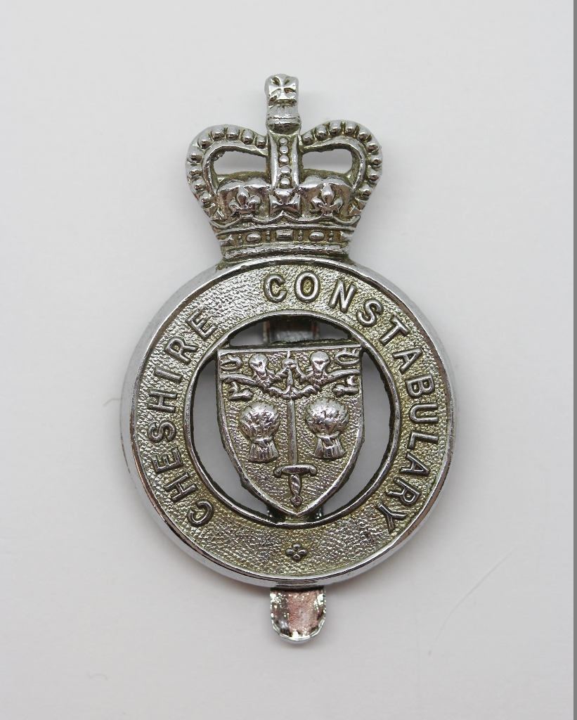 Cheshire Constabulary Cap Badge - Queen's Crown