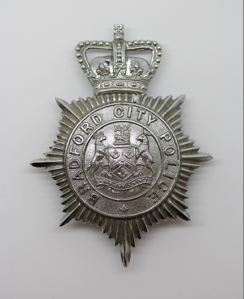 Bradford City Police Helmet Plate - Queen's Crown