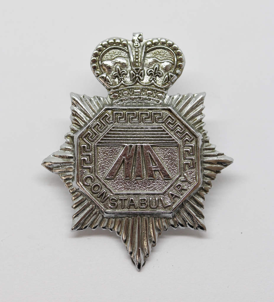 Northern Ireland Airports Police Cap Badge - Queen's Crown