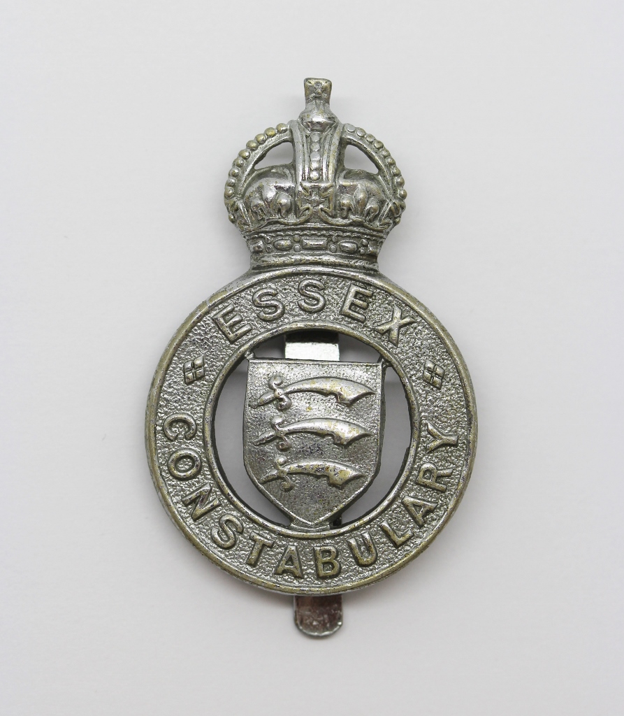 Essex Constabulary Cap Badge - King's Crown