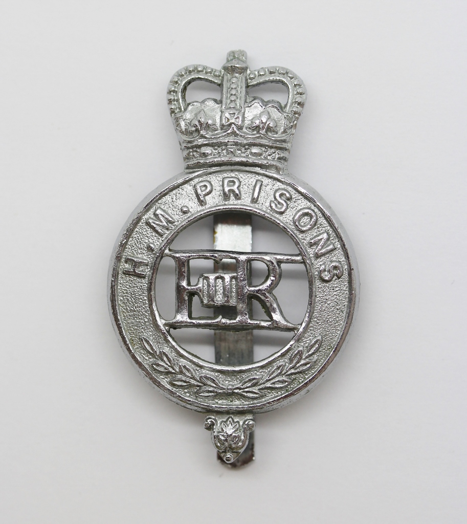 H.M. Prisons Cap Badge - Queen's Crown
