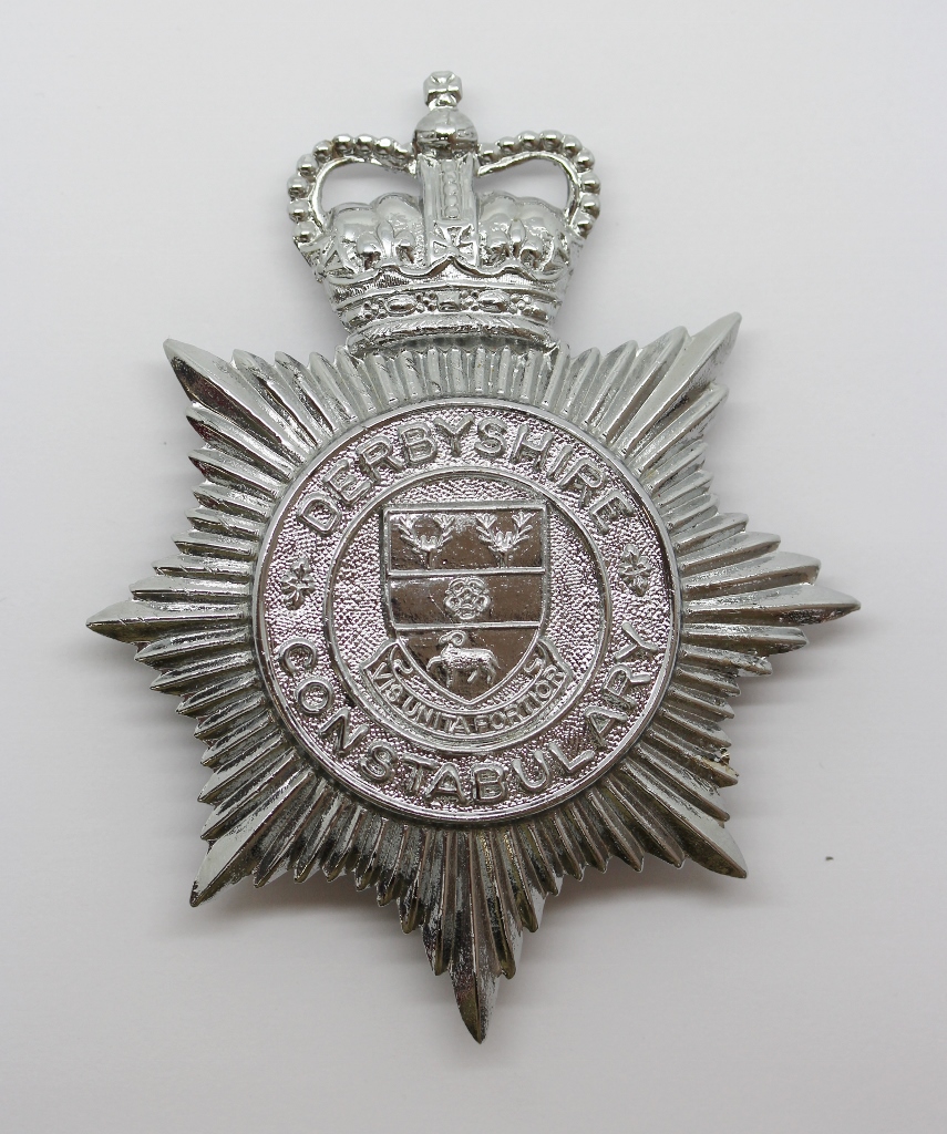 Derbyshire Constabulary Helmet Plate - Queen's Crown