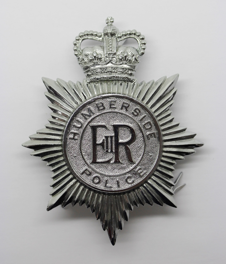 Humberside Police Helmet Plate - Queen's Crown