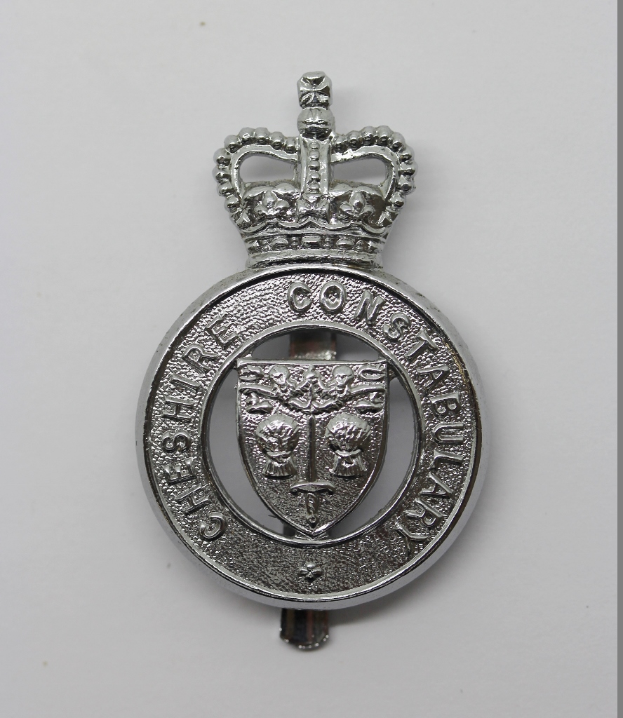 Cheshire Constabulary Cap Badge - Queen's Crown