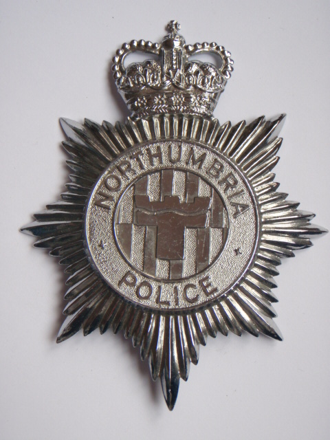 Northumbria Police Helmet Plate - Queen's Crown