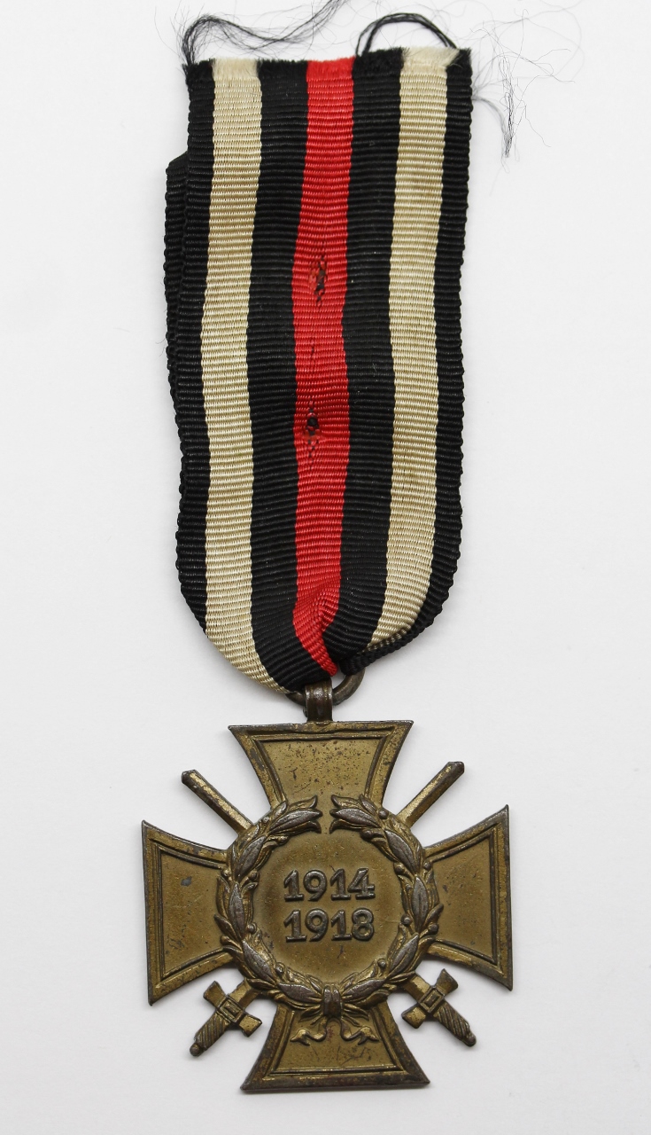 German WW1 Honour Cross 1914-1918 with Swords
