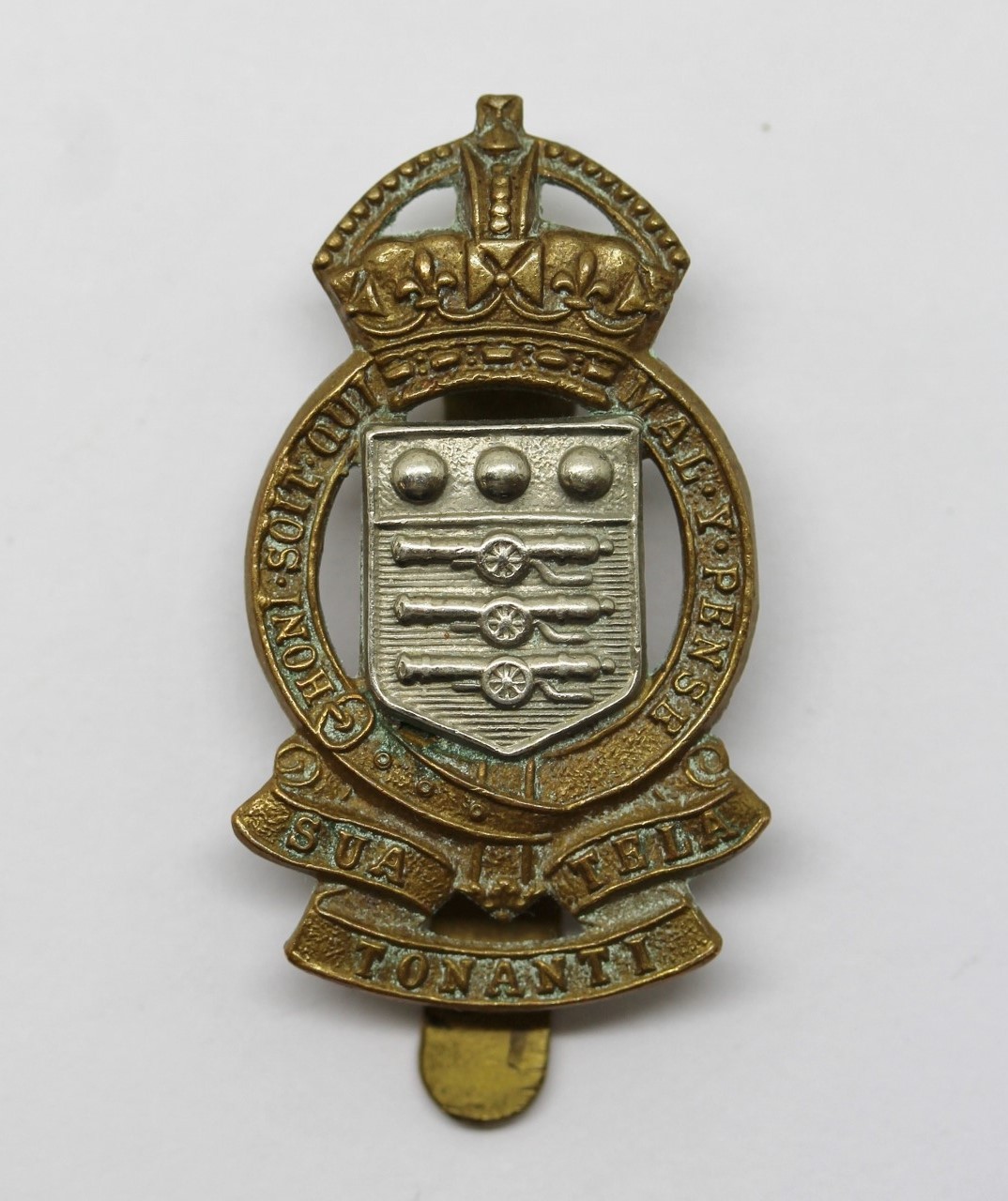 Royal Army Ordnance Corps (R.A.O.C.) Post WW2 Cap Badge - King's Crown
