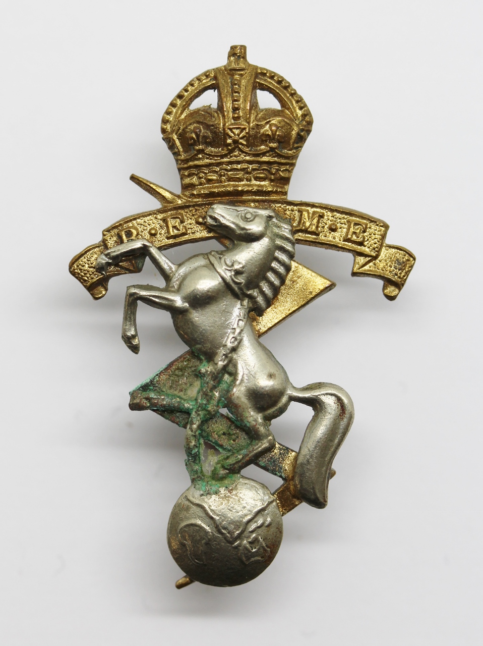 Royal Electrical & Mechanical Engineers (R.E.M.E.) Cap Badge - King's Crown (2nd Pattern)