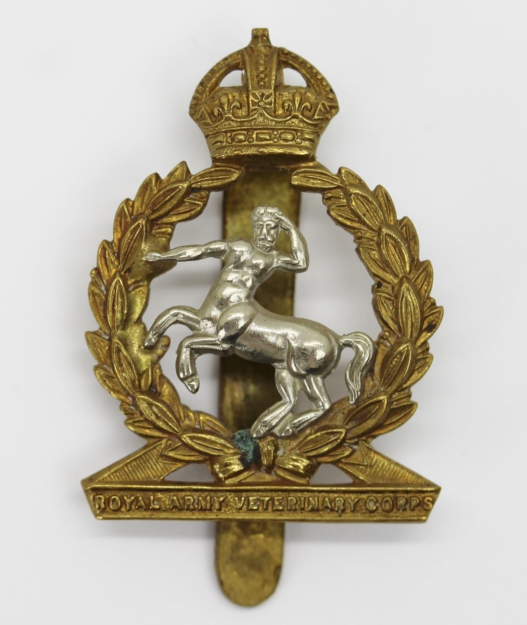 Royal Army Veterinary Corps (R.A.V.C.) Cap Badge - King's Crown