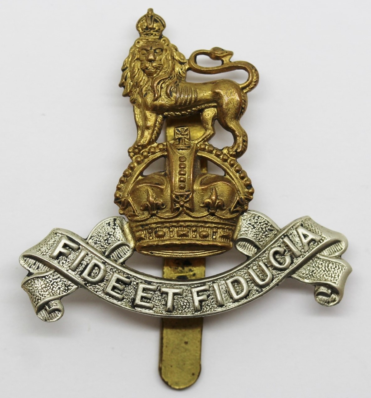Royal Army Pay Corps (R.A.P.C.) Cap Badge - King's Crown