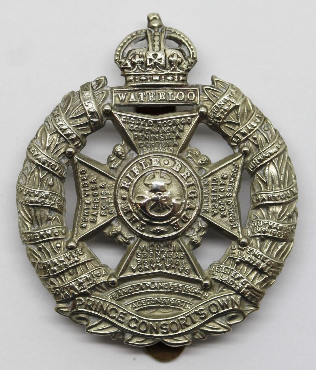 Rifle Brigade (Price Consort's Own) Cap Badge - King's Crown