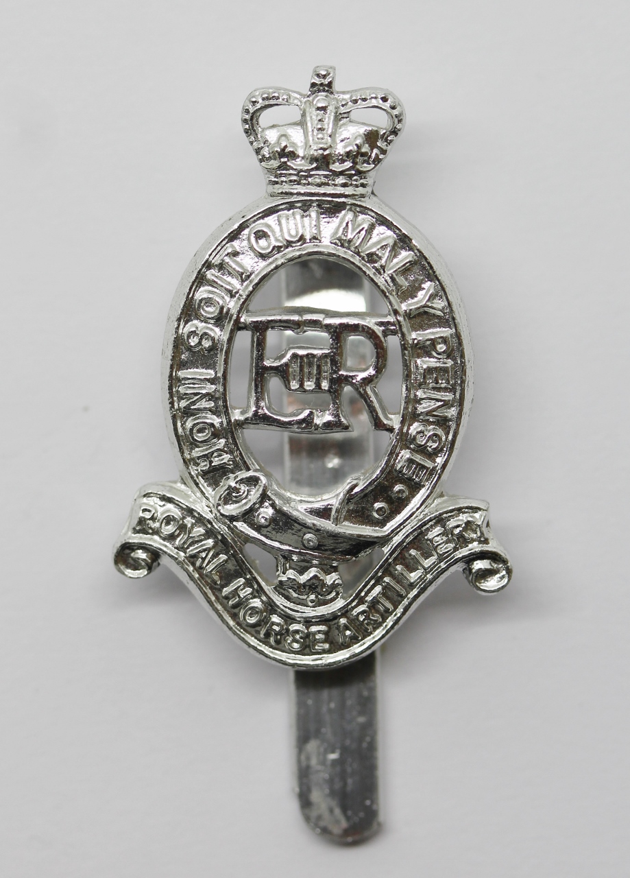 Royal Horse Artillery Anodised (Staybrite) Cap Badge