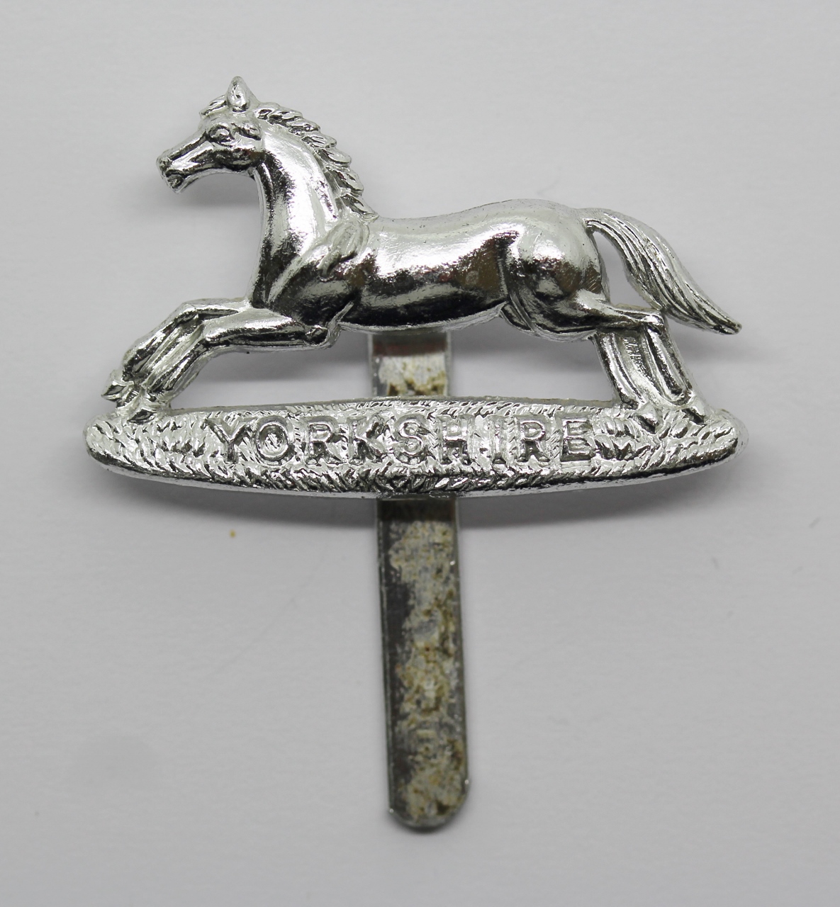 Prince of Wales's Own Regiment of Yorkshire Anodised (Staybrite) Cap Badge