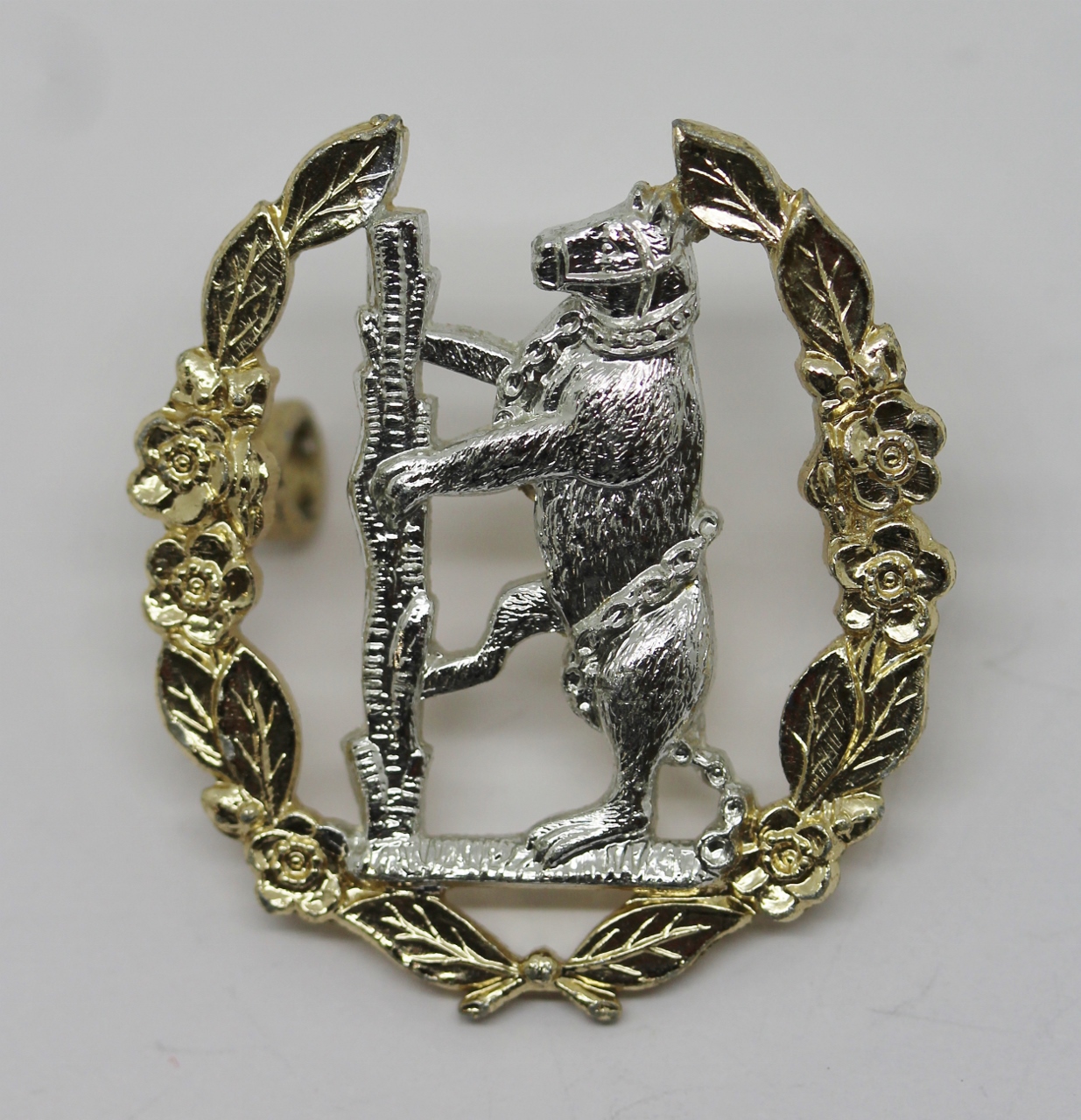 Queen's Own Warwickshire & Worcestershire Yeomanry Anodised (Staybrite) Cap Badge