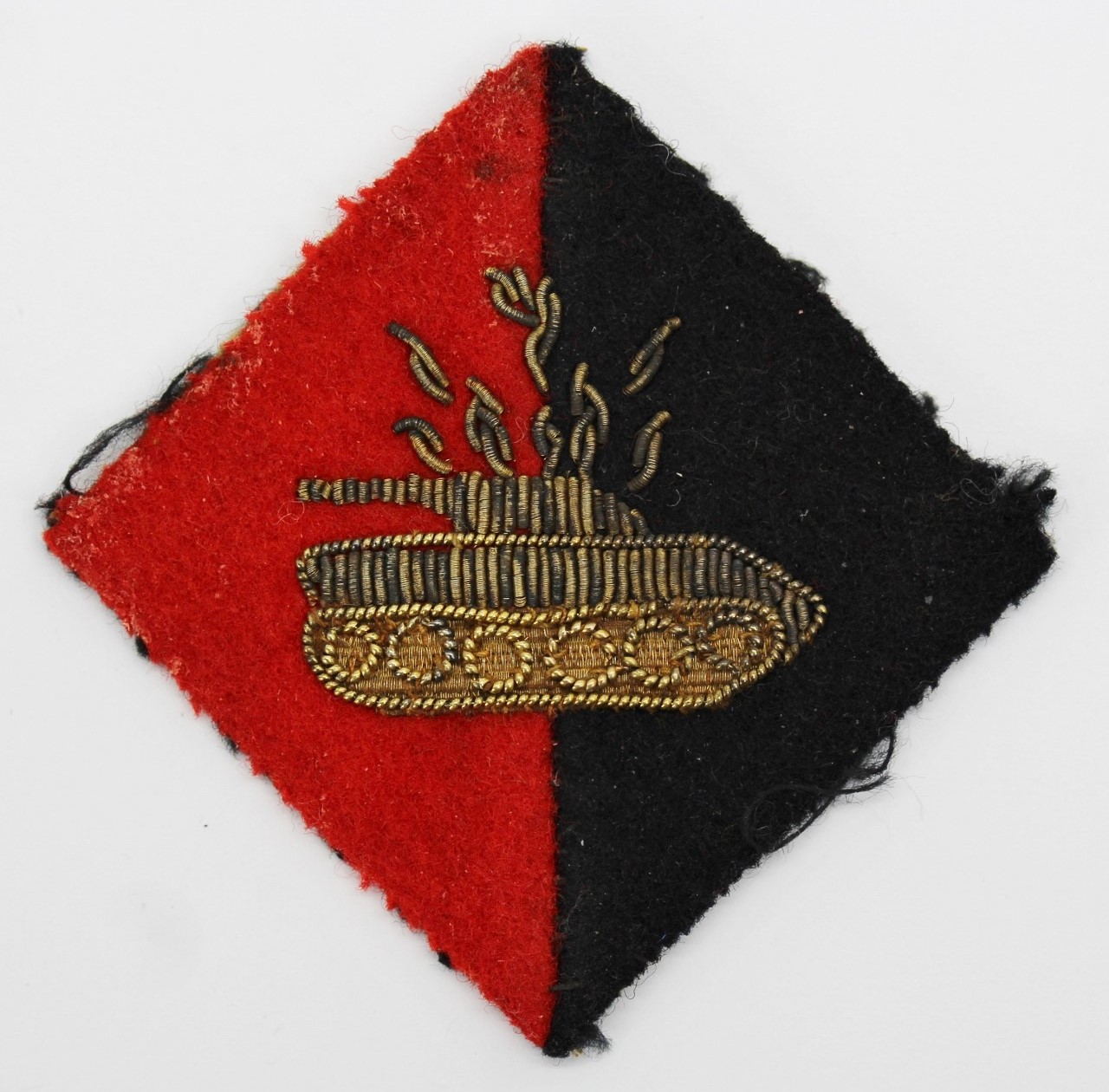 WW2 52nd (6th London) Anti-Tank Regiment Royal Artillery Pagri Badge