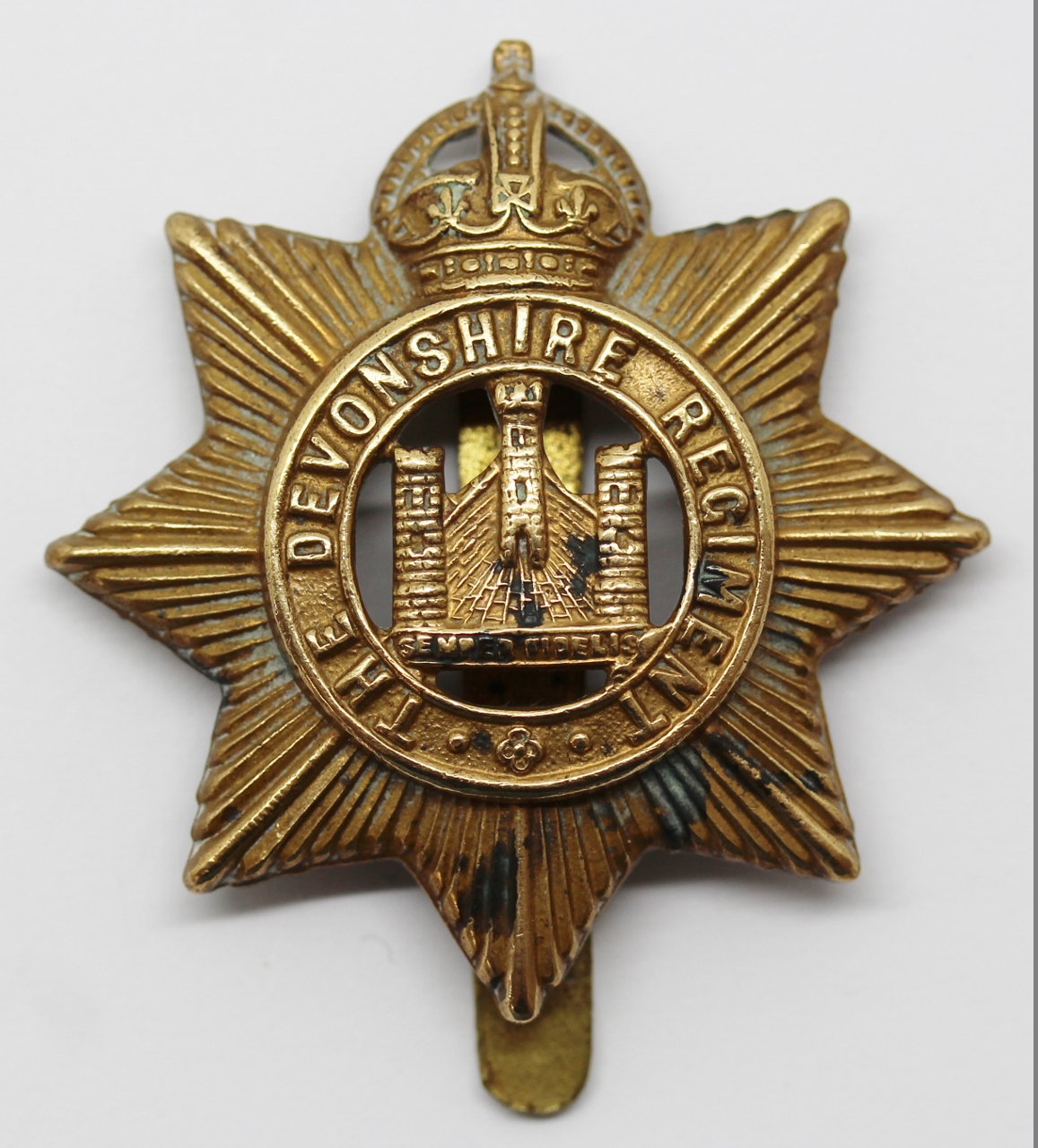 Devonshire Regiment WWI All Brass Economy Cap Badge