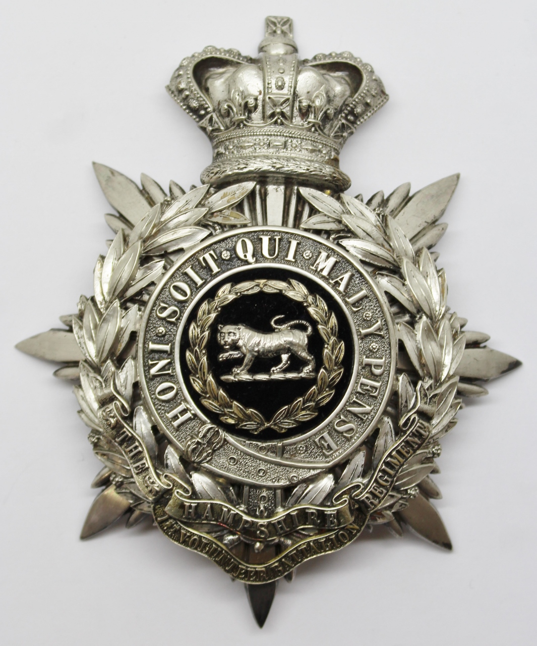 Victorian 1st Volunteer Battalion Hampshire Regiment Officer's Helmet Plate