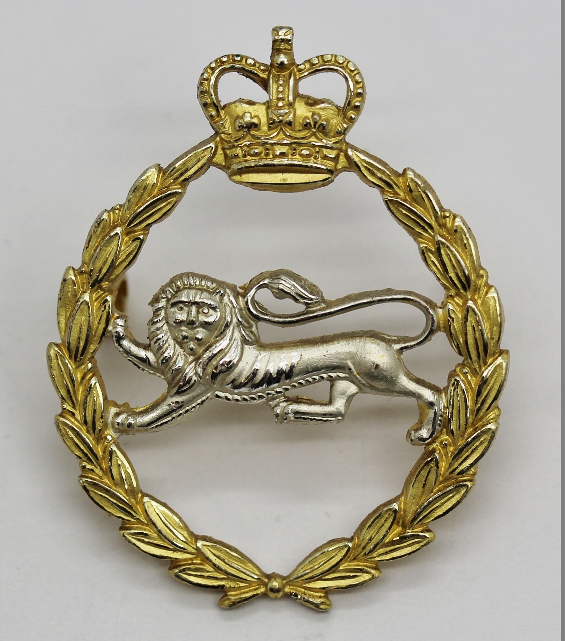King's Own Royal Border Regiment Officer's Cap Badge - Queen's Crown