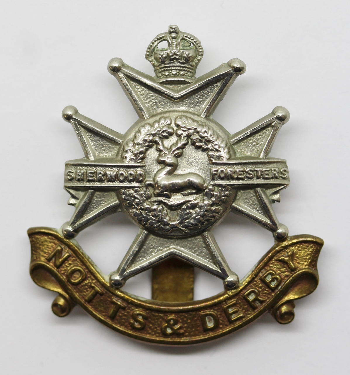Notts & Derby Regiment (Sherwood Foresters) Cap Badge - King's Crown