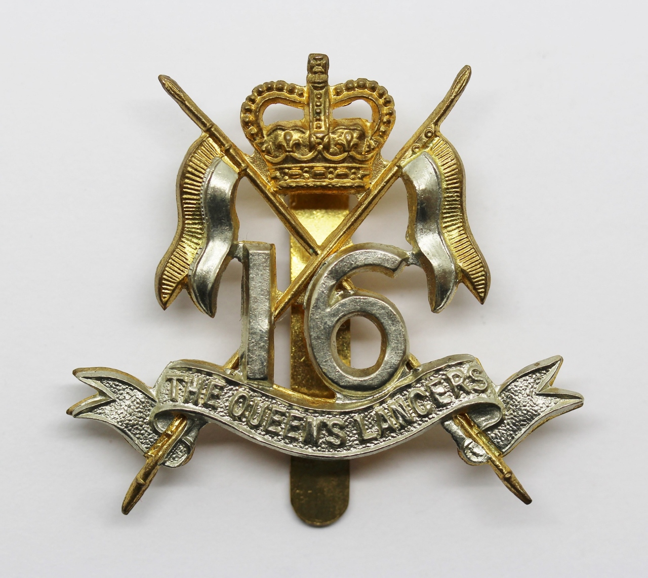 16th/5th The Queen's Lancers Cap Badge