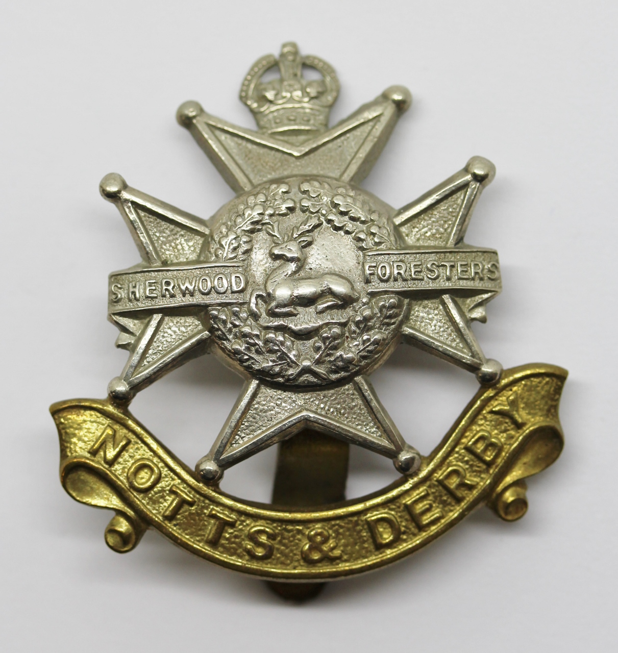 Notts & Derby Regiment (Sherwood Foresters) Cap Badge - King's Crown