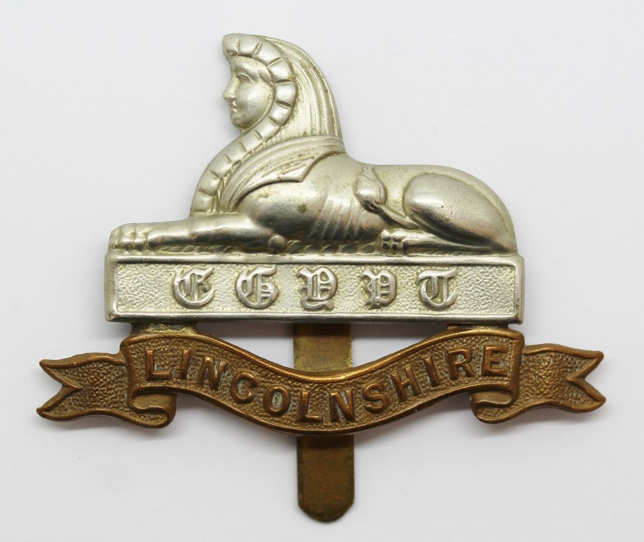 Lincolnshire Regiment Cap Badge