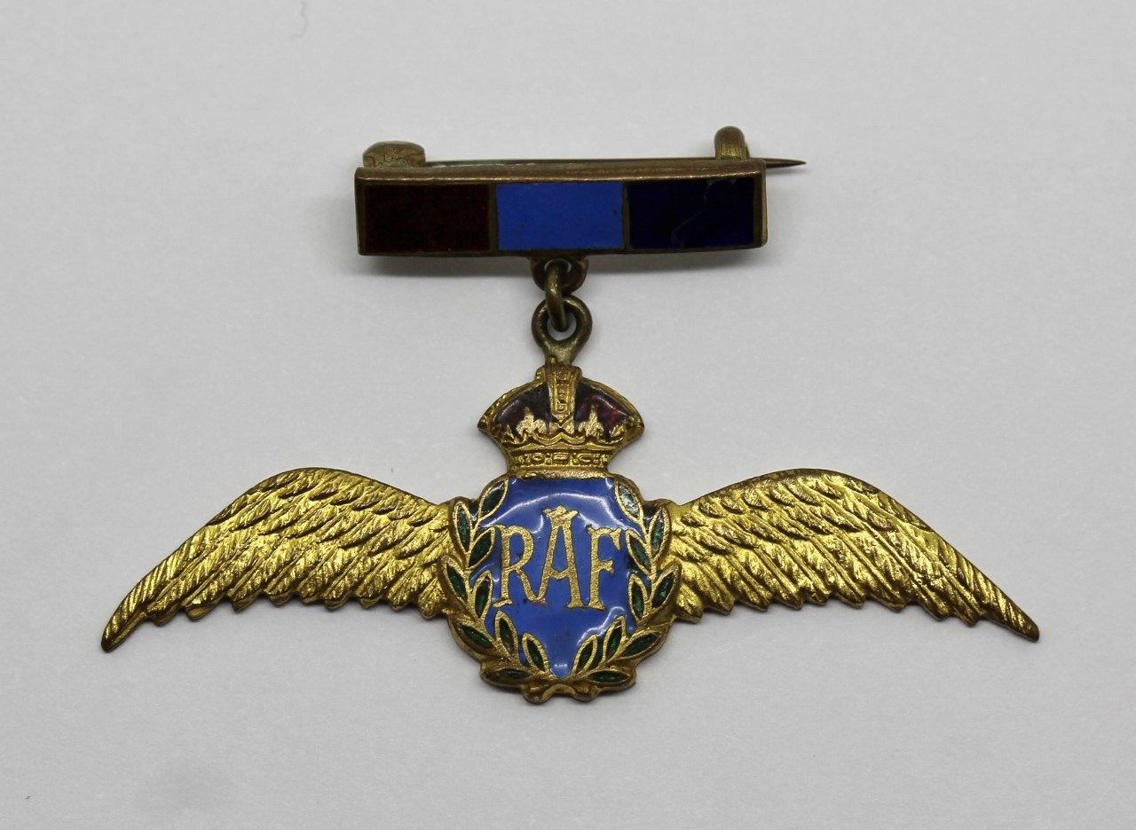 Royal Air Force (R.A.F.) Enamelled Sweetheart Brooch - King's Crown