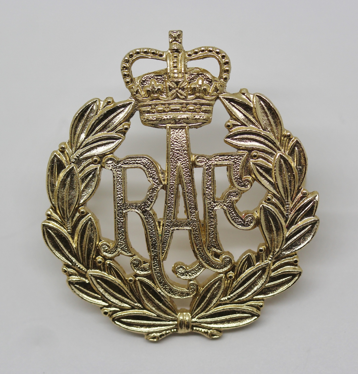 Royal Air Force (R.A.F.) Anodised (Staybrite) Cap Badge