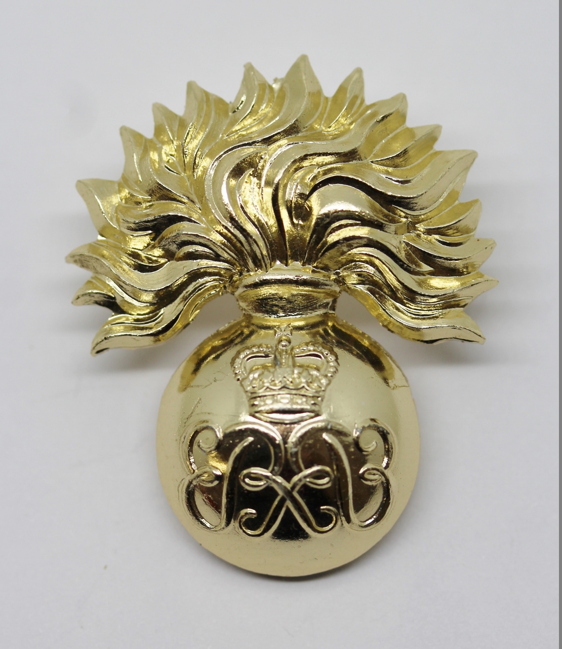 Grenadier Guards NCO's Anodised (Staybrite) Cap Badge - Queen's Crown