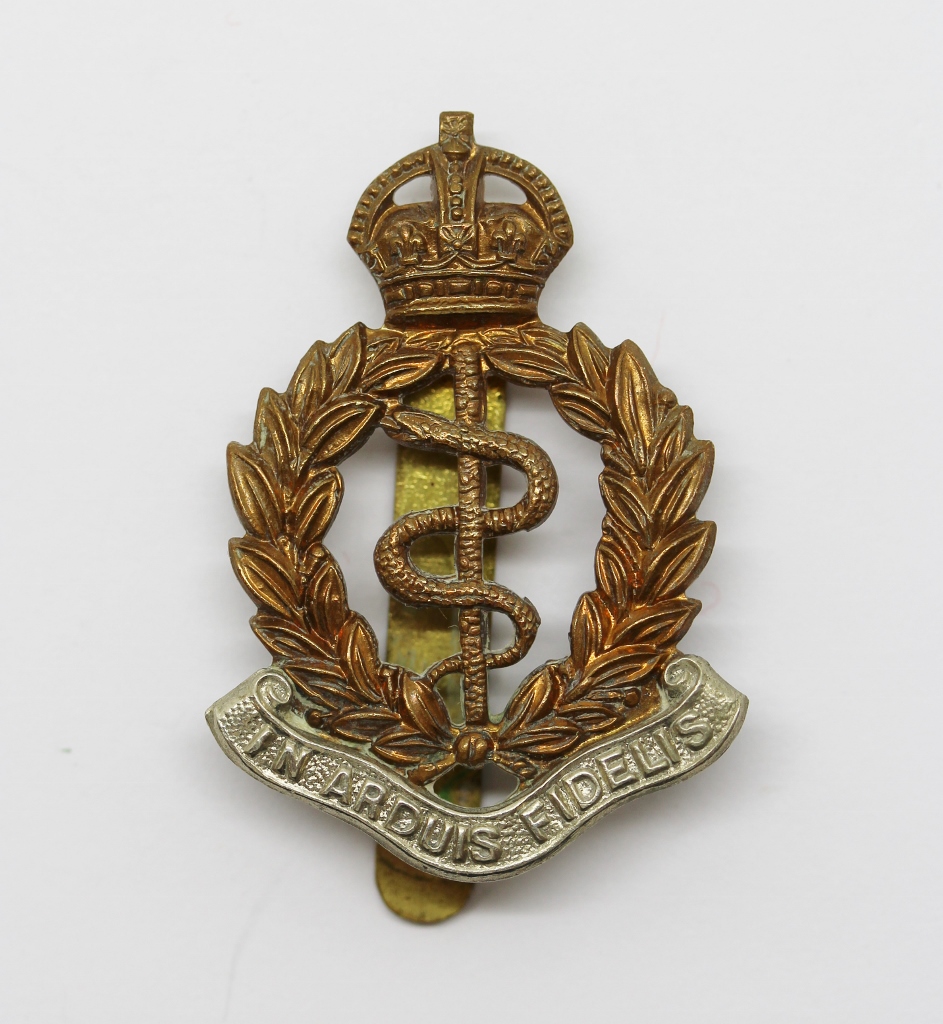 Royal Army Medical Corps (R.A.M.C.) Bi-Metal Cap Badge - King's Crown
