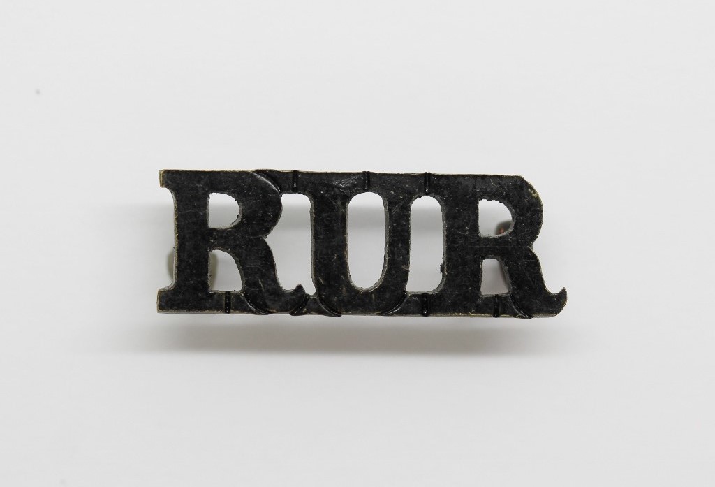 Royal Ulster Rifles (R.U.R.) Shoulder Title