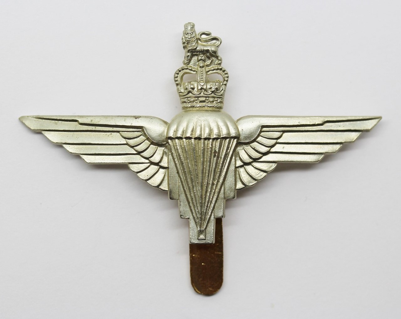 Parachute Regiment Cap Badge - Queen's Crown