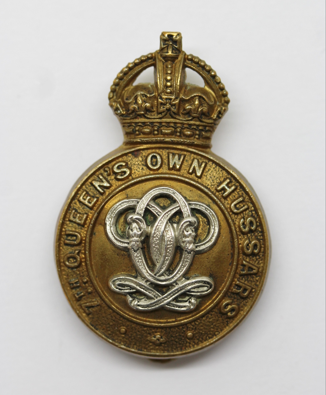 7th Queen's Own Hussars Cap Badge - King's Crown