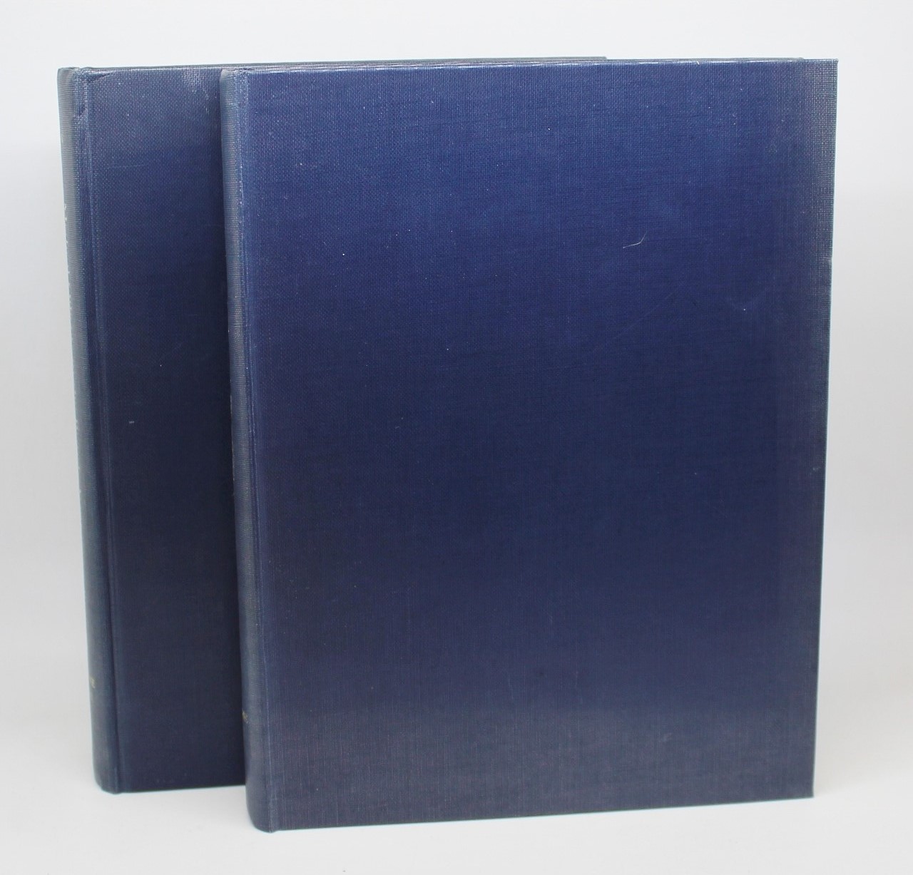 Book - Medical Officers in the British Army 1660 - 1960 (2 Volumes) by Sir Robert Drew