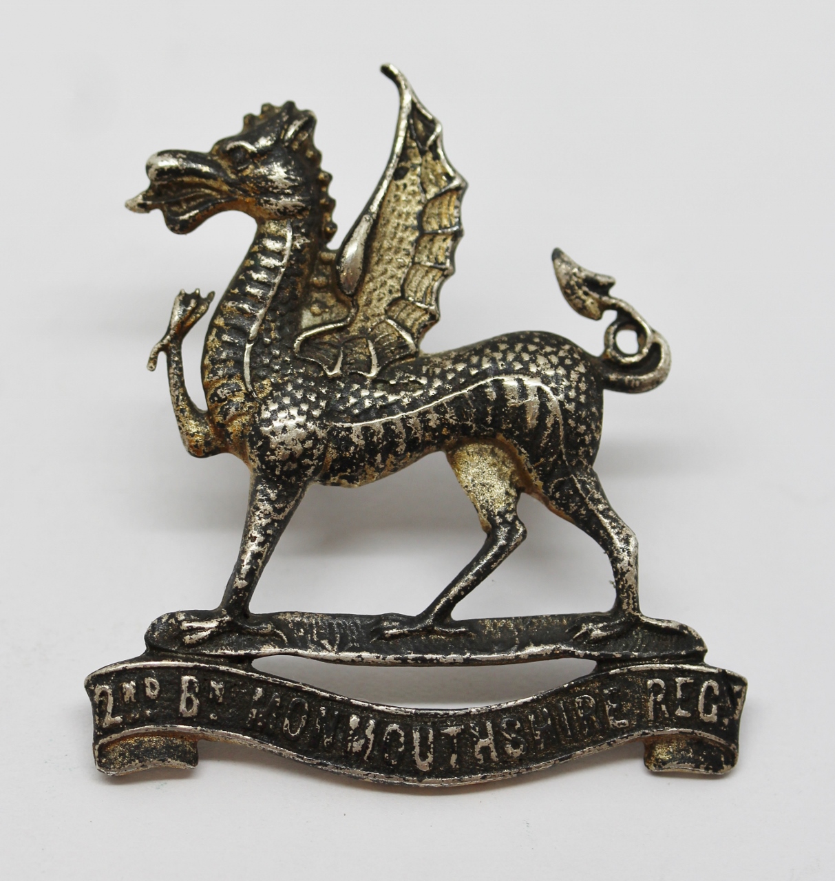 2nd Bn. Monmouthshire Regiment Post 1908 Officer's Silvered Cap Badge