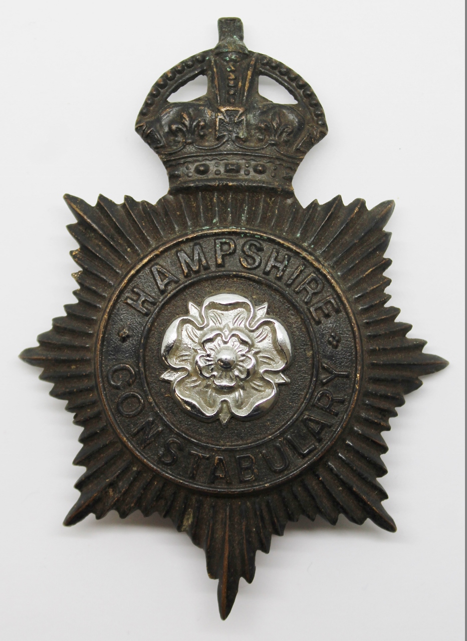 Hampshire Constabulary Night Helmet Plate - Kings Crown